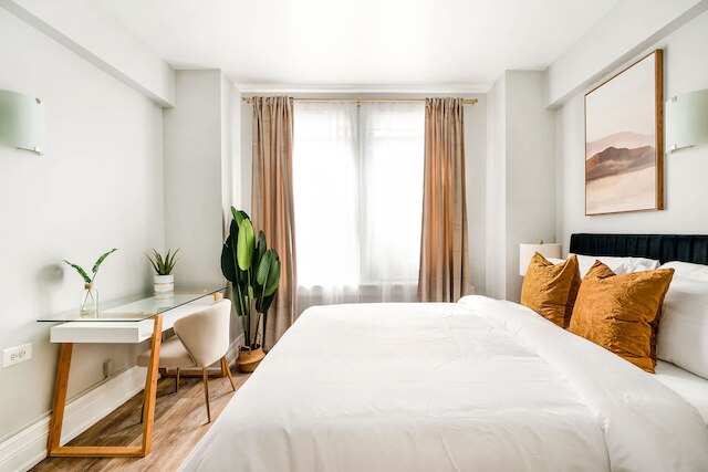 73-304 ニューリー リノベーション スタジオ UWS ドアマン ジム ランドリー