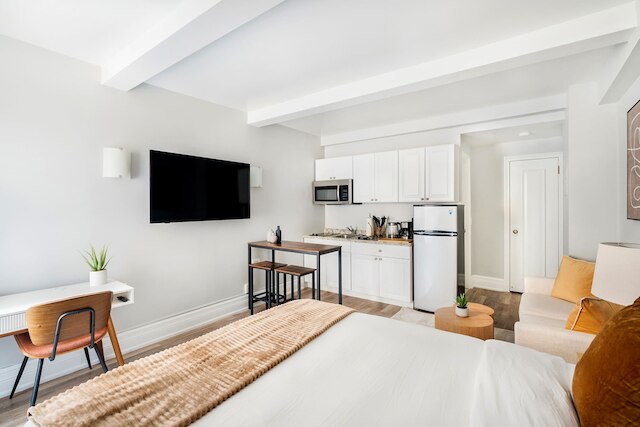 73-410 ラグジュアリー 24 ドアマン ニュー スタジオ UWS ジム ランドリー