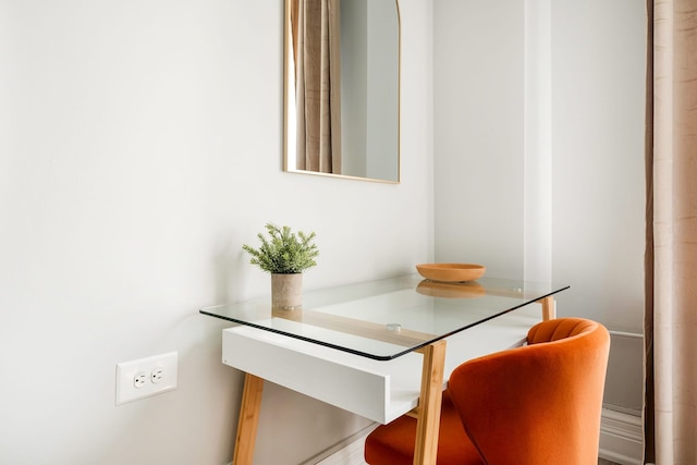 73-518 ニューリー リノベーション スタジオ UWS ドアマン ジム ランドリー