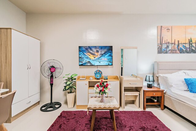 プレシャス フローランジョー シック ニュー スタジオ ウィズ ベスト ケア