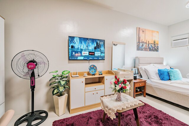 プレシャス フローランジョー シック ニュー スタジオ ウィズ ベスト ケア