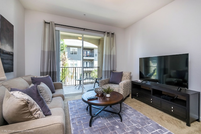 コージー ビスタ ケイ コンド, ライト ネクスト トゥ クラブハウス!