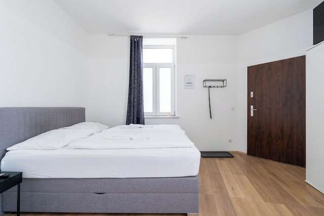 ファーアウェイ スタジオ 43