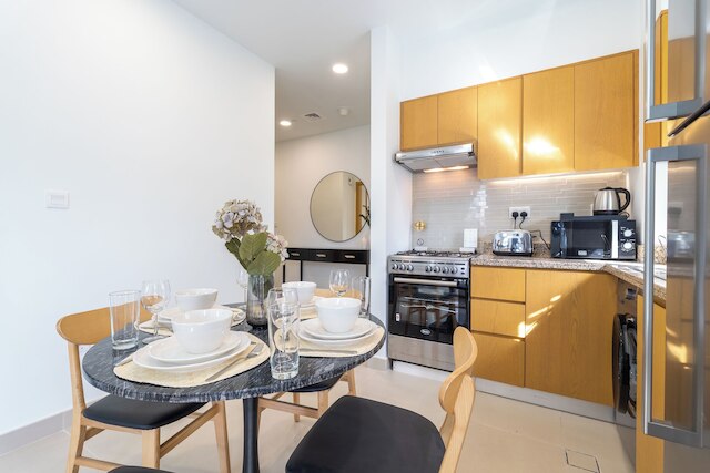 ミスティック - ベルビュー タワー 1