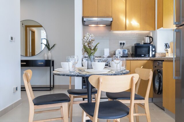 ミスティック - ベルビュー タワー 1