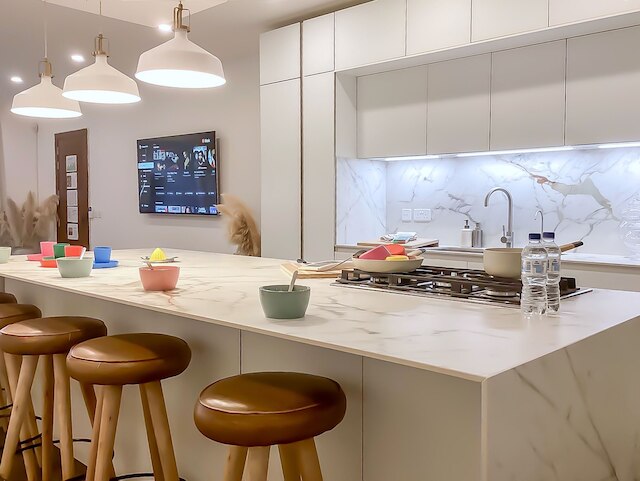 モダン ビューティフル プール アンド シー アパートメント カウラ