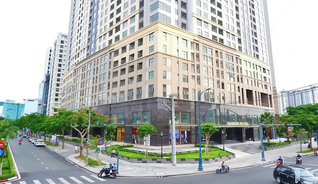 アーバン ゼン サイゴン ロイヤル アパートメント D4