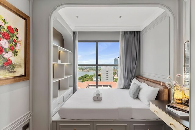 アーバン ゼン サイゴン ロイヤル アパートメント D4