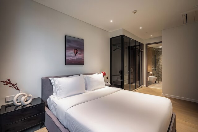 ザ オペラ レジデンス - プール & サウナ