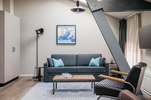 YAYS アムステルダム マリタイム バイ ヌマ