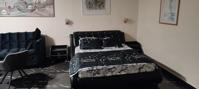 ラガーディア ホテル