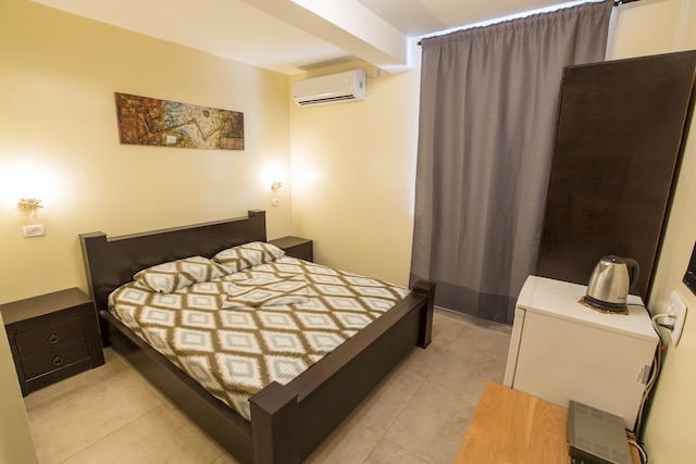 ラガーディア ホテル