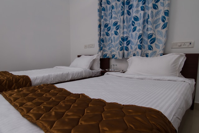 フェニックス ホスピタリティ サービシーズ