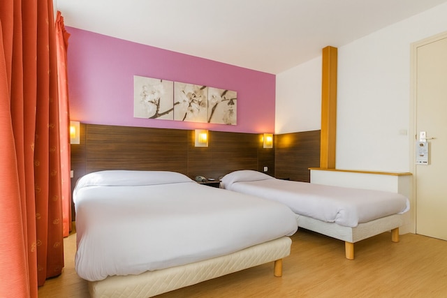 オテル アーク パリ ポルト ド オルレアン