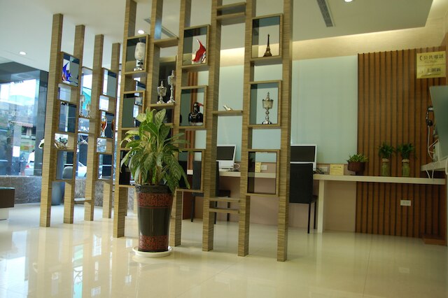 パリ ビジネス ホテル