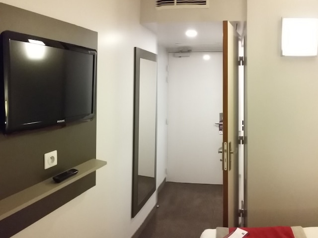 アケナ シティ パリ ノール セント ウィズ