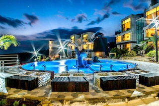 ドナコヒル リゾート