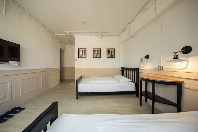 ミスター ロブスターズ シークレット デン デザイン ホステル