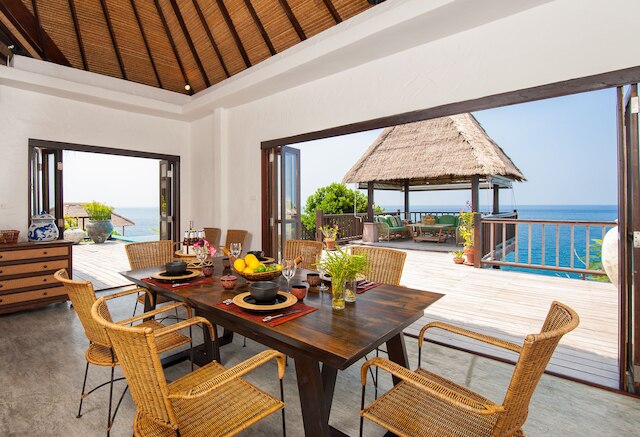 ケープ シャーク プール ヴィラズ