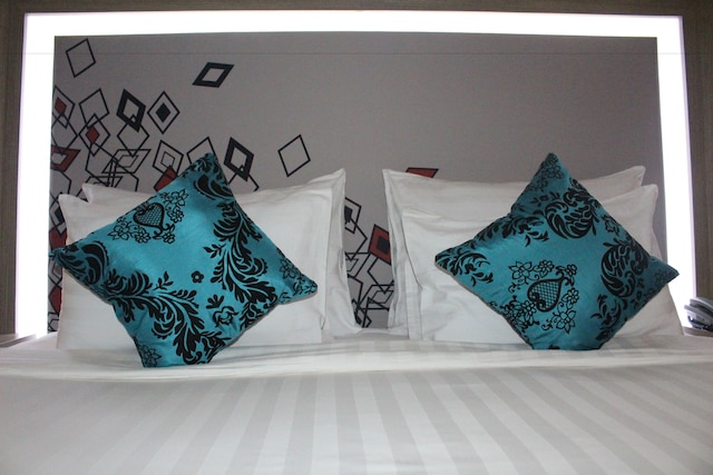 ノボテル マカッサル グランド シェイラ