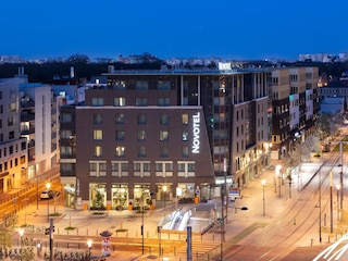 ノボテル パリ サン ドニ スタッド バジリク