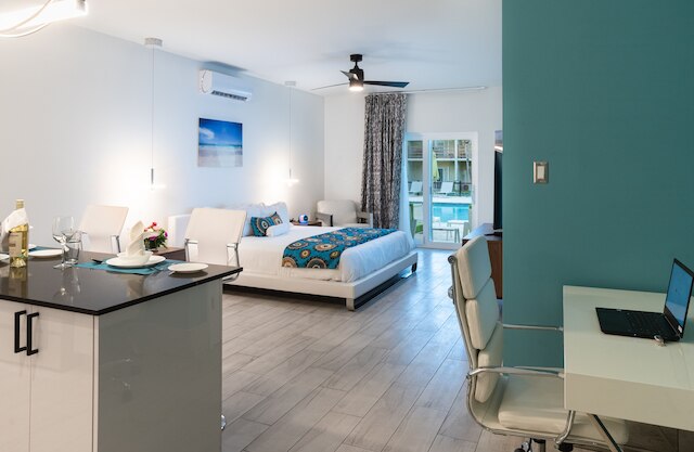 ロイヤルセントキッツホテル