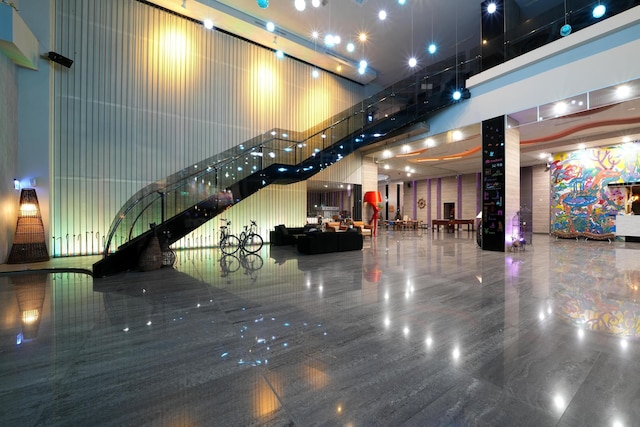 フリーダム デザイン ホテル