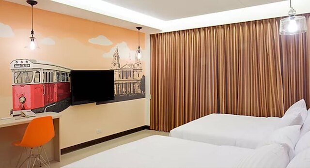 ドン メン ホテル (東門旅店)