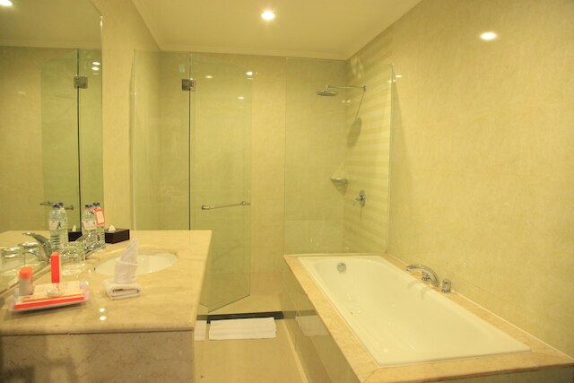 アエロテル スマイル マカッサル