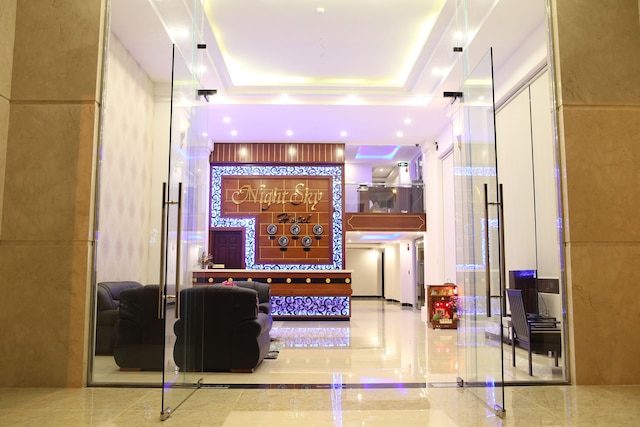 ナイト スカイ ホテル