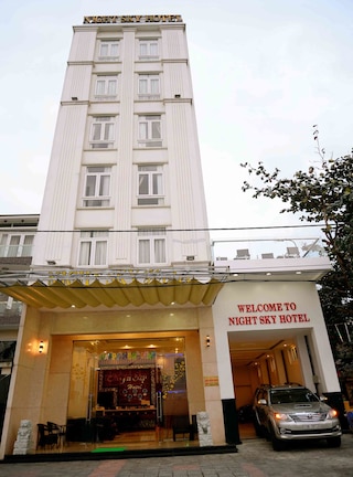 ナイト スカイ ホテル