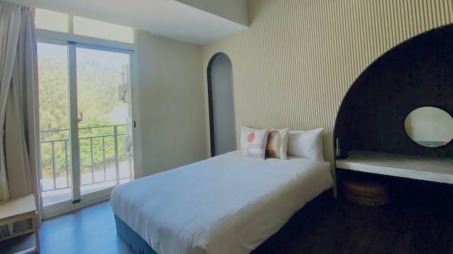 ミニ サマー ホステル