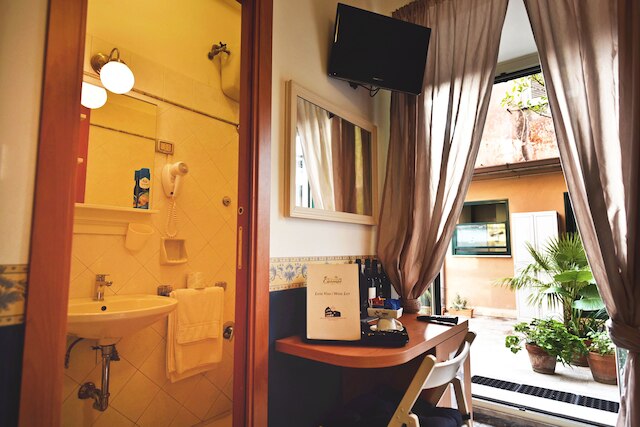 ホテル カーメル ローマ