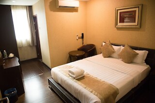 ヴァレンツァ ホテル & カフェ