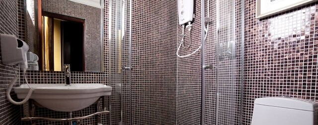 ヴァレンツァ ホテル & カフェ