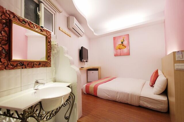 ケンティン ホステル (墾丁旅店)