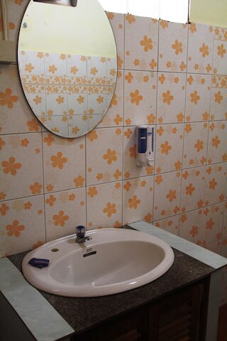 ティダ ゲストハウス