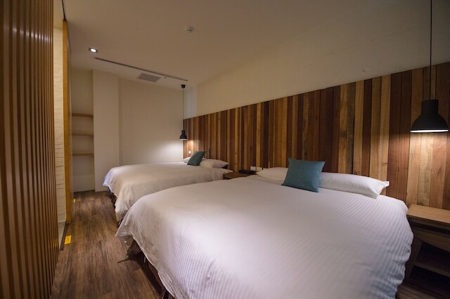 ベラス マナー ケンティン (墾丁貝拉司漫民宿)