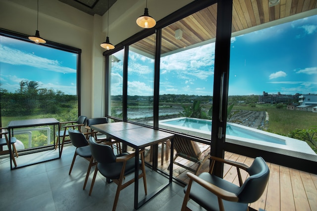 ベラス マナー ケンティン (墾丁貝拉司漫民宿)