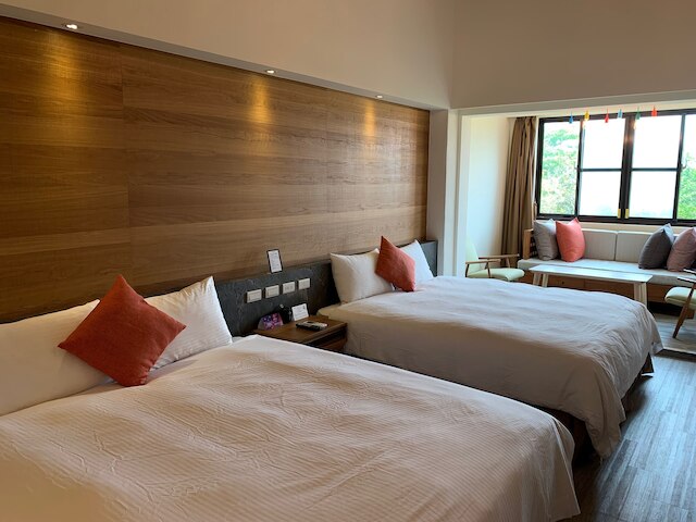 ベラス マナー ケンティン (墾丁貝拉司漫民宿)