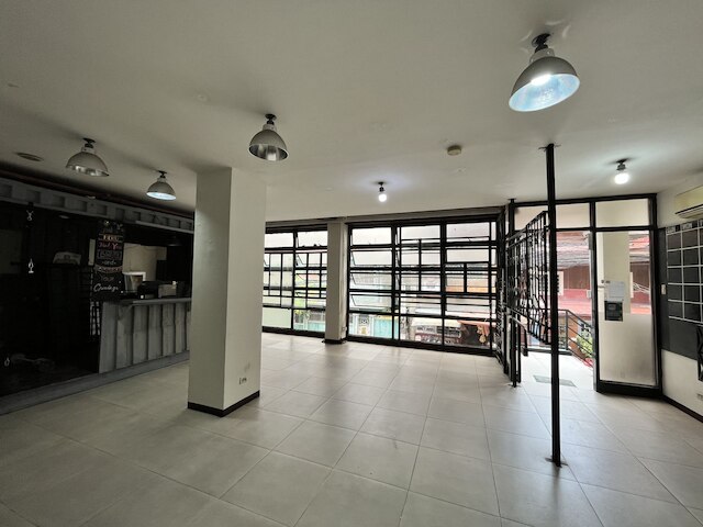 スポット オン ジャンクション ホステル