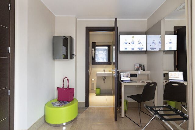 B&B ホテル ミラノ サンタンブロージョ