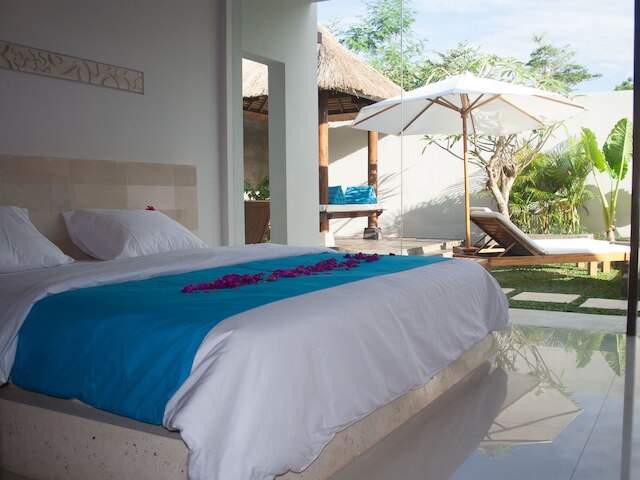 ヴィラ シェーナ