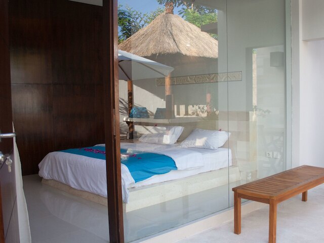 ヴィラ シェーナ