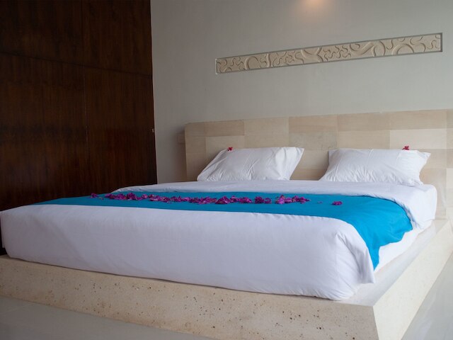 ヴィラ シェーナ