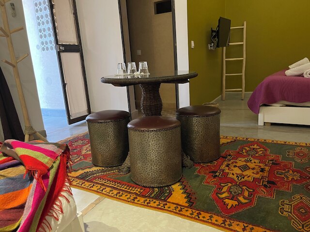 リヤド サマリネ