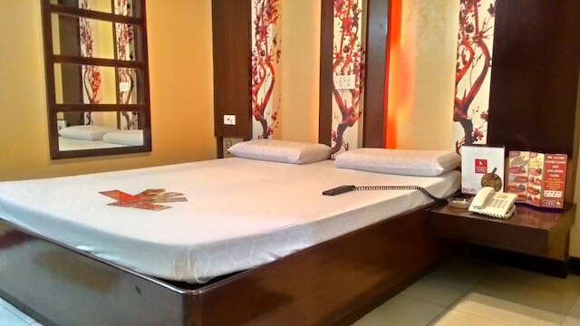 ホテル ソゴ エドゥサ クバオ