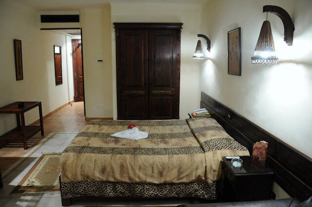 アフリカン ホテル & スパ