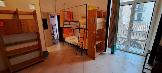 エクスクルーシブ ディペンダンス