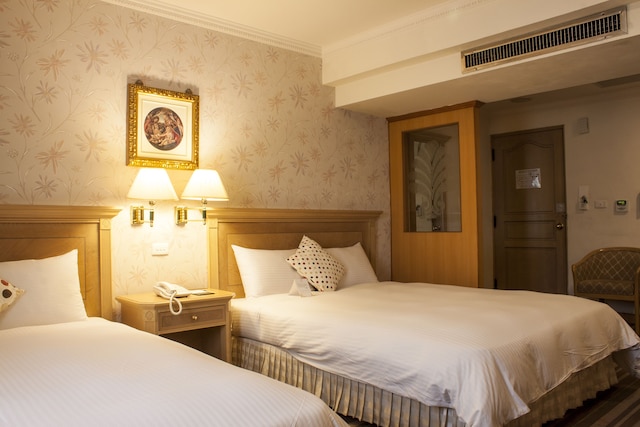 台南 ケンブリッジ ホテル (台南劍橋大飯店)